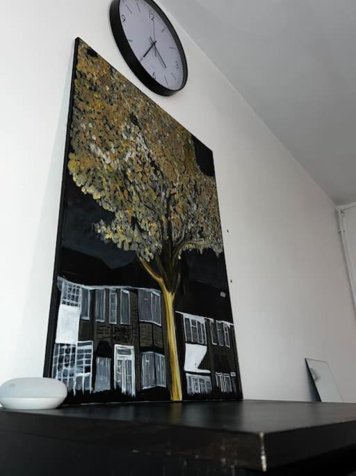 1-Bed Flat With Fast Wi-Fi In Prime Location 15Mins From Central Londres Exterior foto